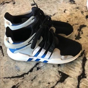 Kids Adidas tennis shoes